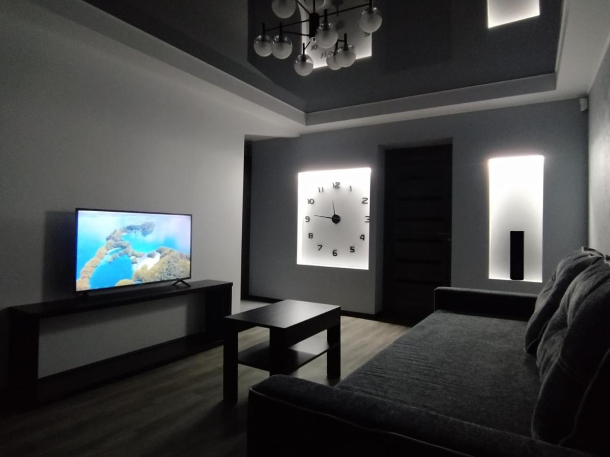 2Rooms Apartment - 181 Gogol Street Zaporizhia Extérieur photo